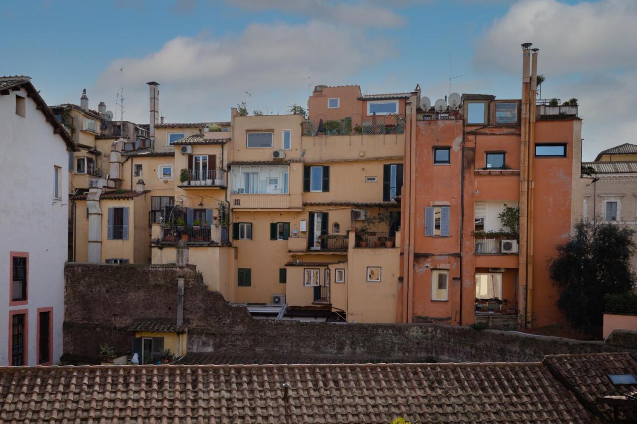 Amazing Penthouse With Terrace And Rooftop In Trastevere Рим Екстериор снимка