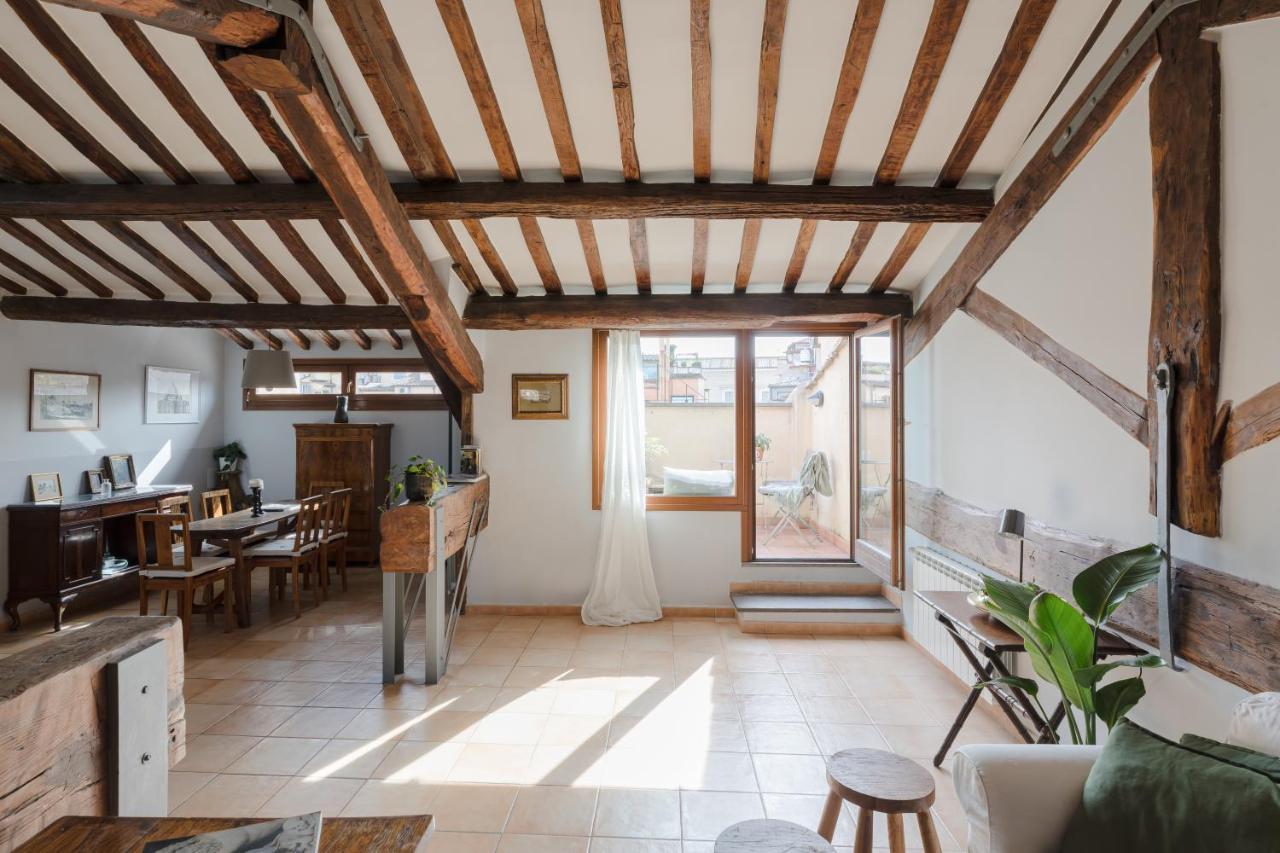Amazing Penthouse With Terrace And Rooftop In Trastevere Рим Екстериор снимка